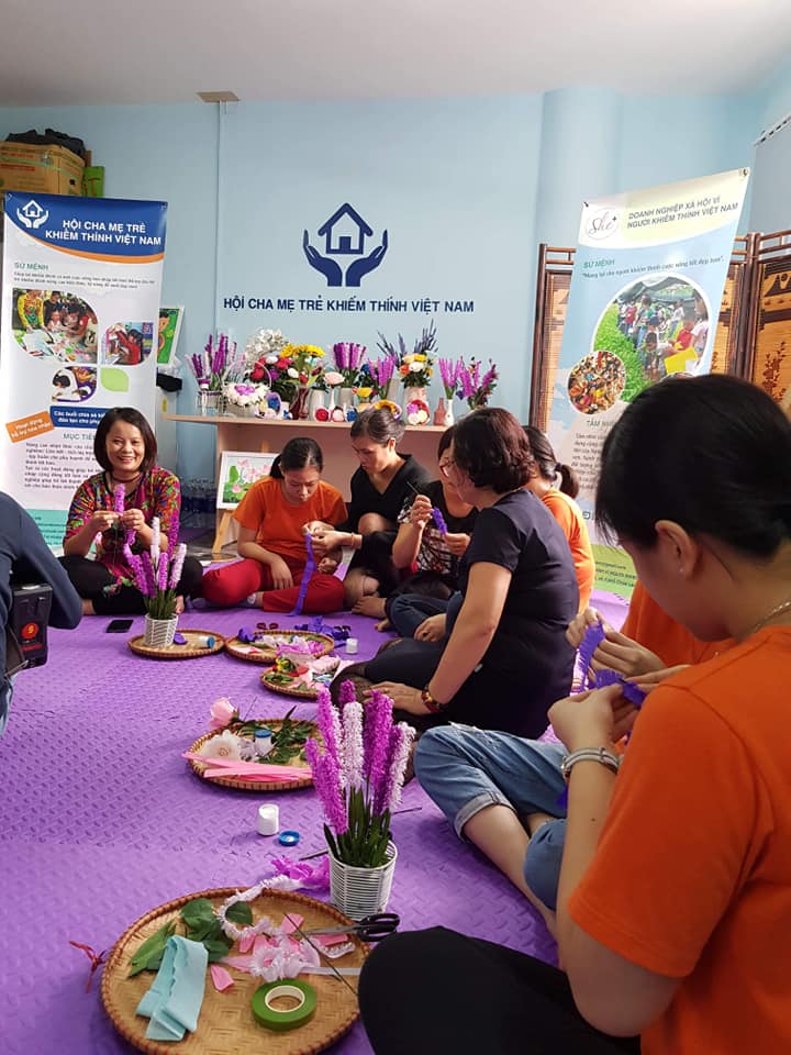 Làm Hoa Giấy Nghệ Thuật